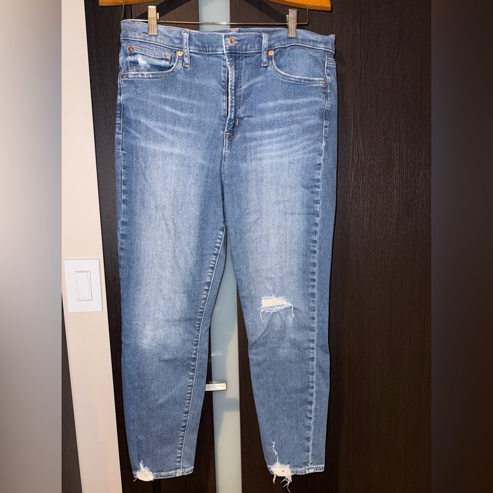 GAP Denim Women’s Blue Skinny Ankle Sky High Jeans Size 32|14R.